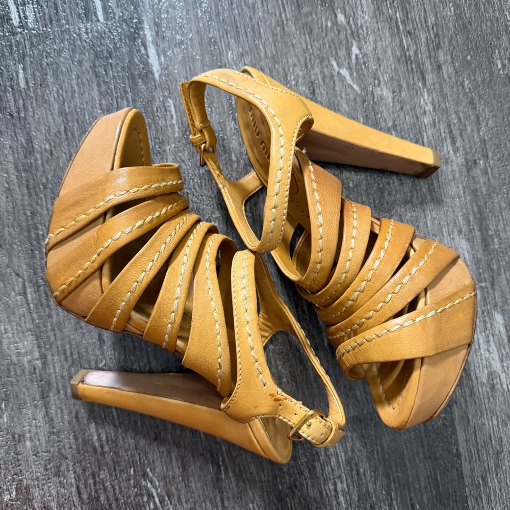 Miu Miu Tan Leather Strappy Platform Stiletto Heels‎ Sandals Size 35 EU / 5 US